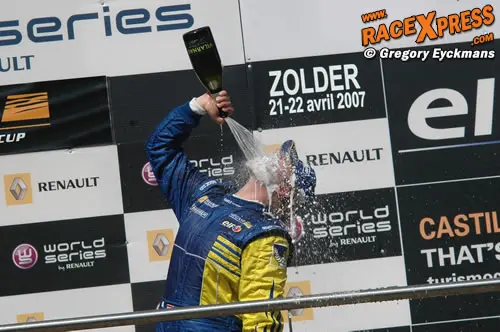Ook Bernhard Ten Brinke vierde feest