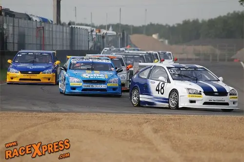 Close Racing
