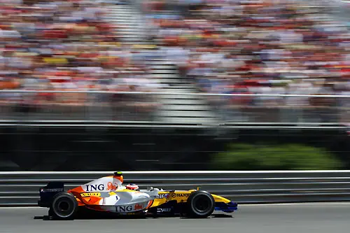 Heikki Kovalainen full speed