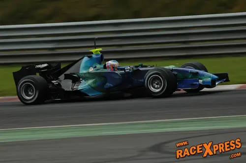 Jenson Button liet een zevende tijd noteren