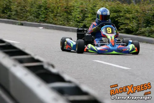 Kombikart gummend over hetcircuit