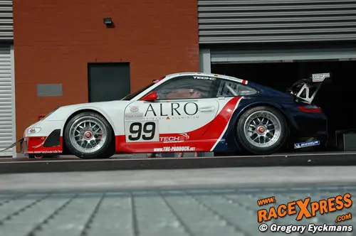 De Porsche van Tech9