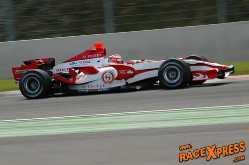 Super Aguri F1 testpiloot Rositter haalde alles uit zijn wagen