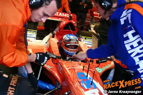 Jeroen Bleekemolen in de pitbox