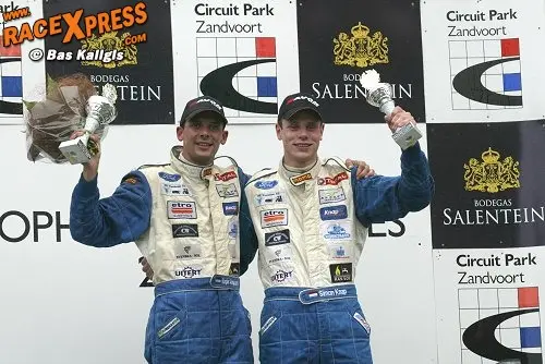 Rogier Jongejans (links) en Simon Knap op het podium