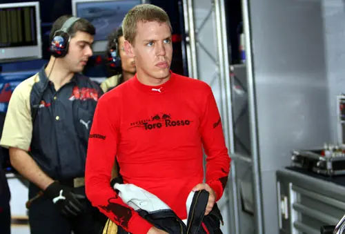 Vettel imponeert in Fuji
