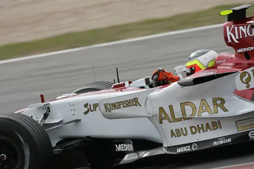 Giedo van der Garde benut zijn kans