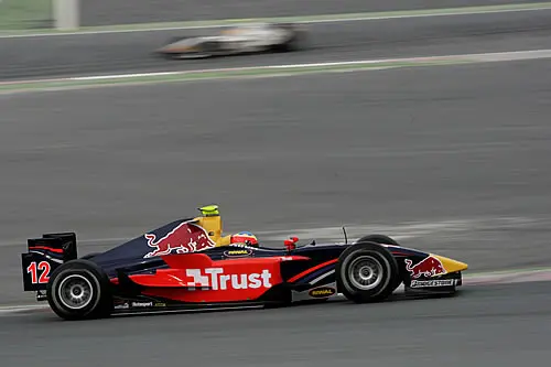 Trust prominent aanwezig op de bolide van Yelmer Buurman, Arden International