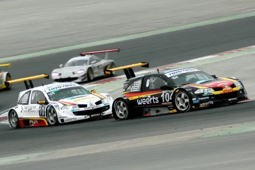 Superrace bracht podium en winst voor Delahaye Renault Belgium