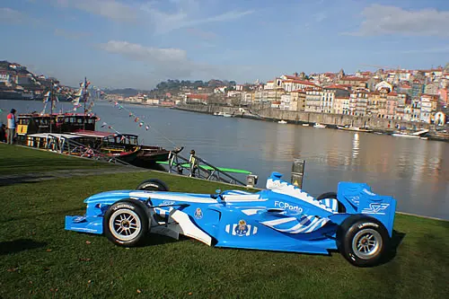 De Superleague Formula-bolide van FC Porto