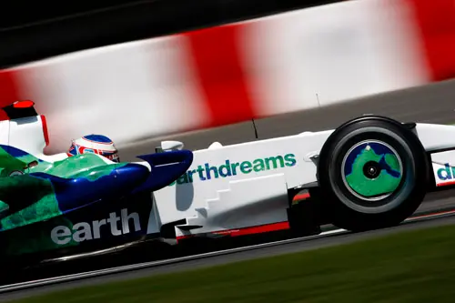 Jenson Button haalde zijn eerste punten van dit seizoen