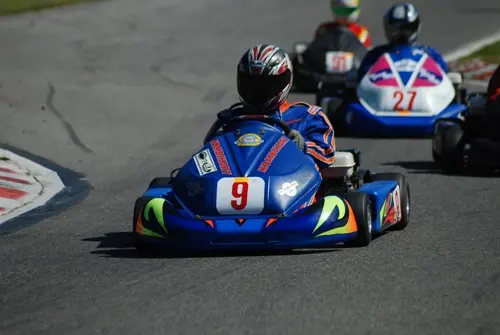 Kombikart Ekart, C2N Telematch Racing, RAEK Racing en Racemates.nl vechten om plaats drie