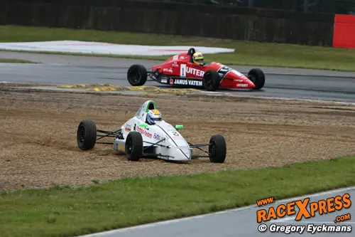 rx ff r1 img 5814