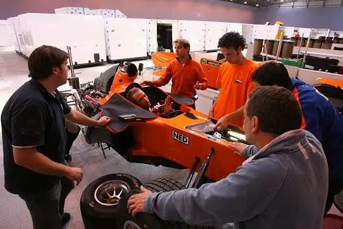 Doornbos schuimt seat