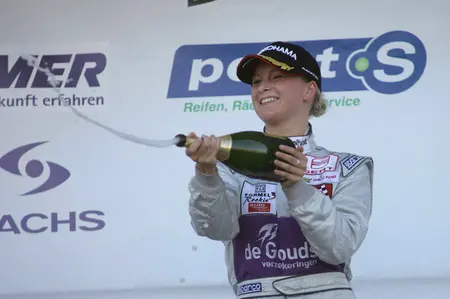 Shirley en toen was er champagne