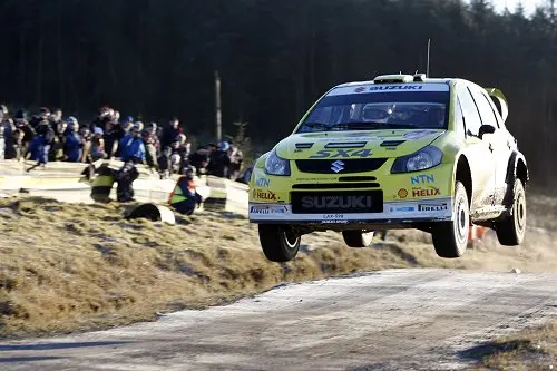 Suzuki vliegt naar WK punten