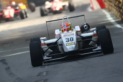 Vanthoor mooi debuut in Macau