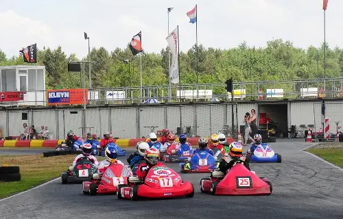 Start Berghem, waarbij Triple K samen met SpareRib Express de leiding pakt