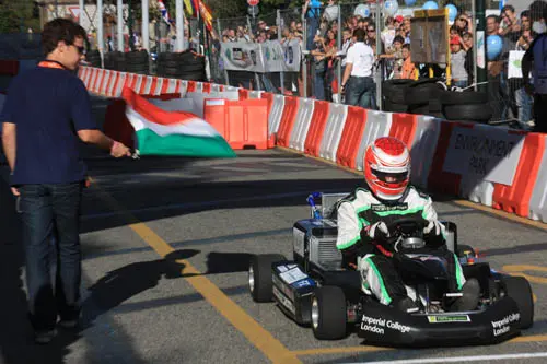 Het Britse Imperial Racing Green uit London eindigde net naast het podium