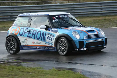 100318 miniracing3