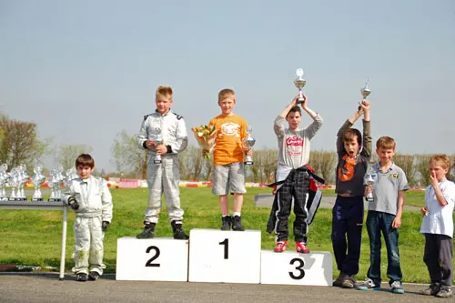 podiummini