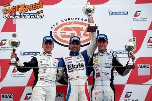 podium gt4 race 1 rx 500