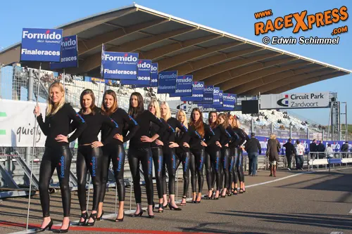 Formido Grid Girls