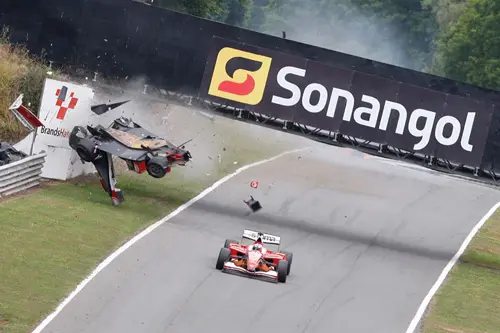 De vreselijke crash van Chris van der Drift
