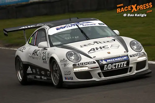 Dennis van de Laar in de Porsche Supercup