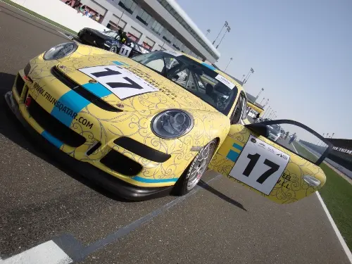 110124 carworld3