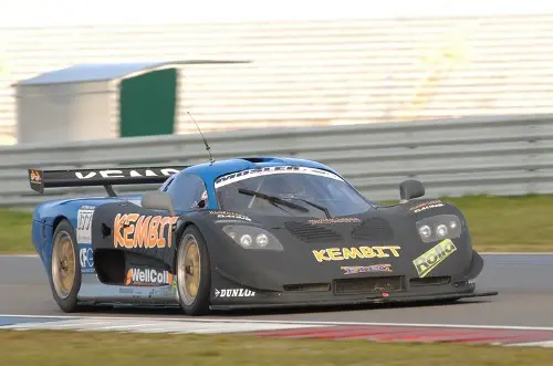 110124 carworld4