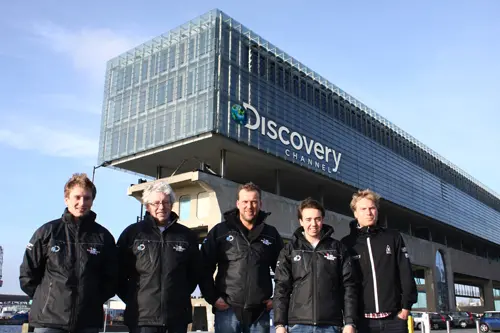 2 persbericht dennis discovery 22 02 2012