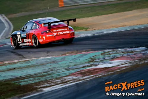 Skylimit Yokohama Porsche 996 Cup (photo: Gregory Eyckmans)