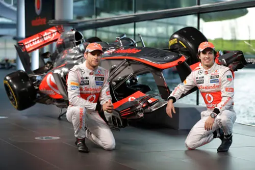 mclarenmp4 28 7 rx500