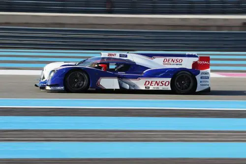 toyota zijkant 1