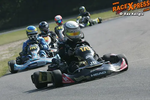 RK1 close racing