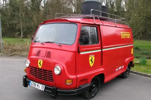 Renault Estafette Ferrari