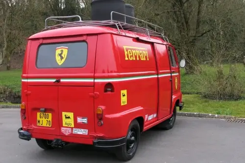 Renault Estafette Ferrari
