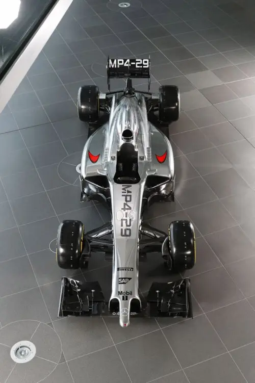 mclaren2014 4 rx680