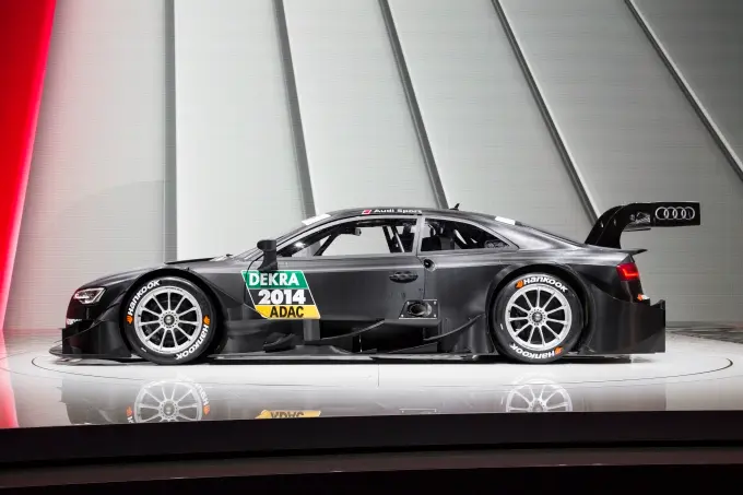 Audi RS5 DTM 2014