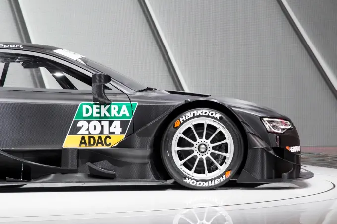 Audi RS5 DTM 2014
