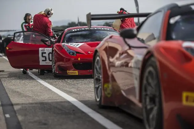 ferrari 458 italia gt3 car 50 af corse