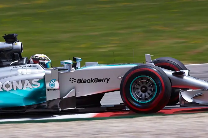 Mercedes AMG Petronas