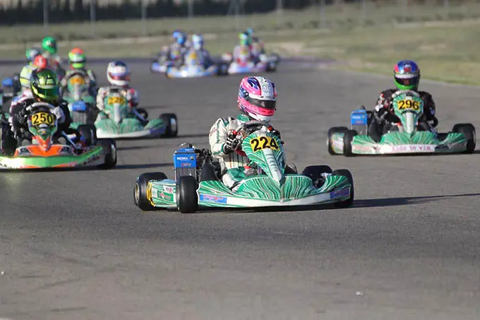 Tom Meijer in kopgroep achter Josh Price