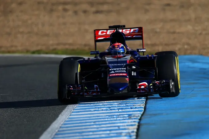 Max Verstappen Toro Rosso STR10 Jerez 2015