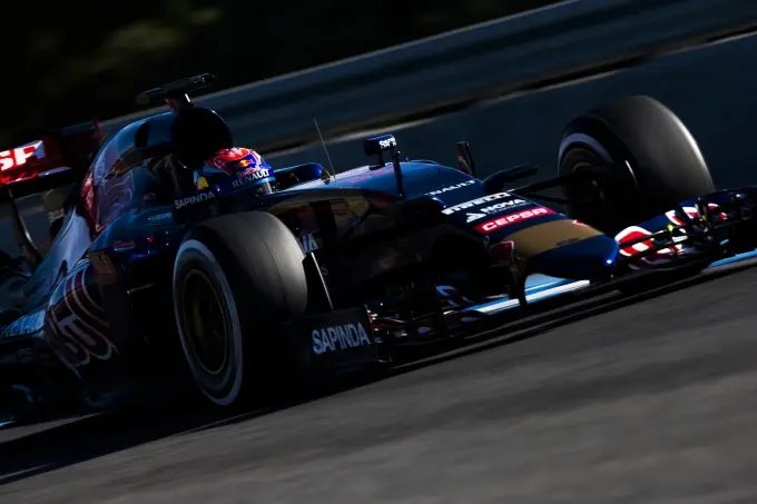 Max Verstappen Toro Rosso STR10 Jerez 2015