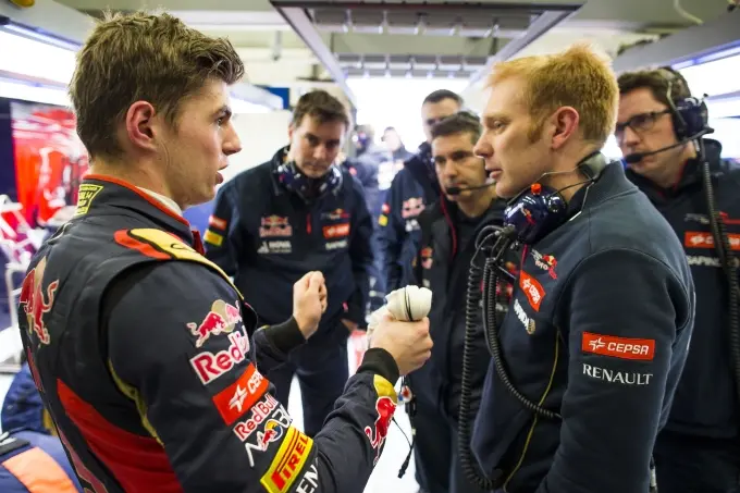 Max Verstappen Toro Rosso STR10 Jerez 2015
