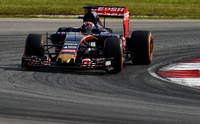 Max Verstappen scoort eerste punten