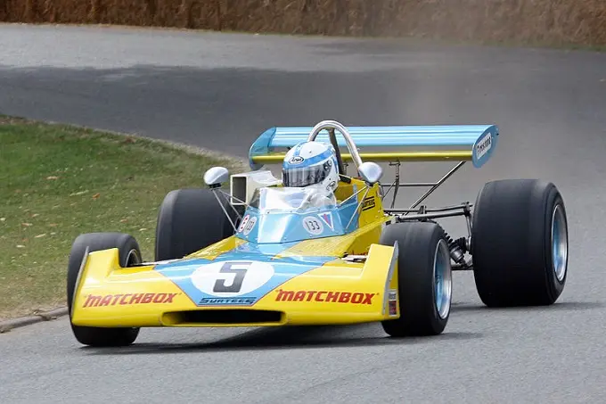 800px 1972 surtees hart ts10