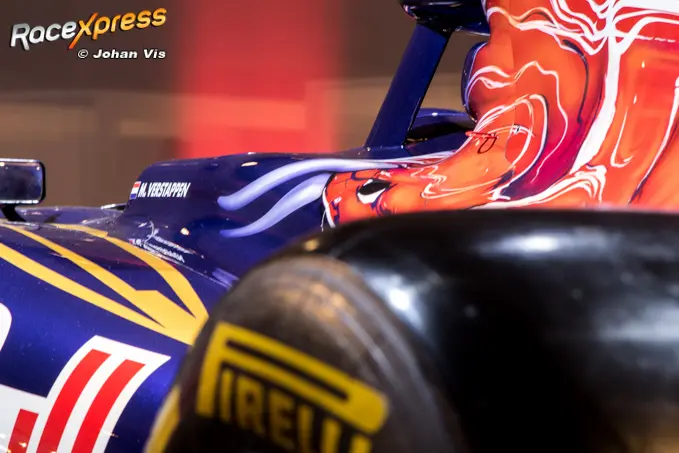 Toro Rosso Max Verstappen AutoRAI Amsterdam Formule 1 racexpress